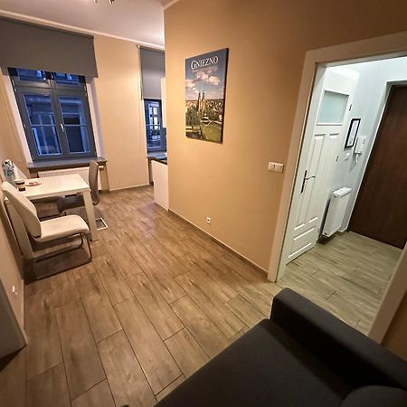 Apartament Kleopatra Gniezno Luaran gambar
