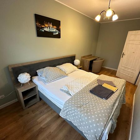 Apartament Kleopatra Gniezno Luaran gambar