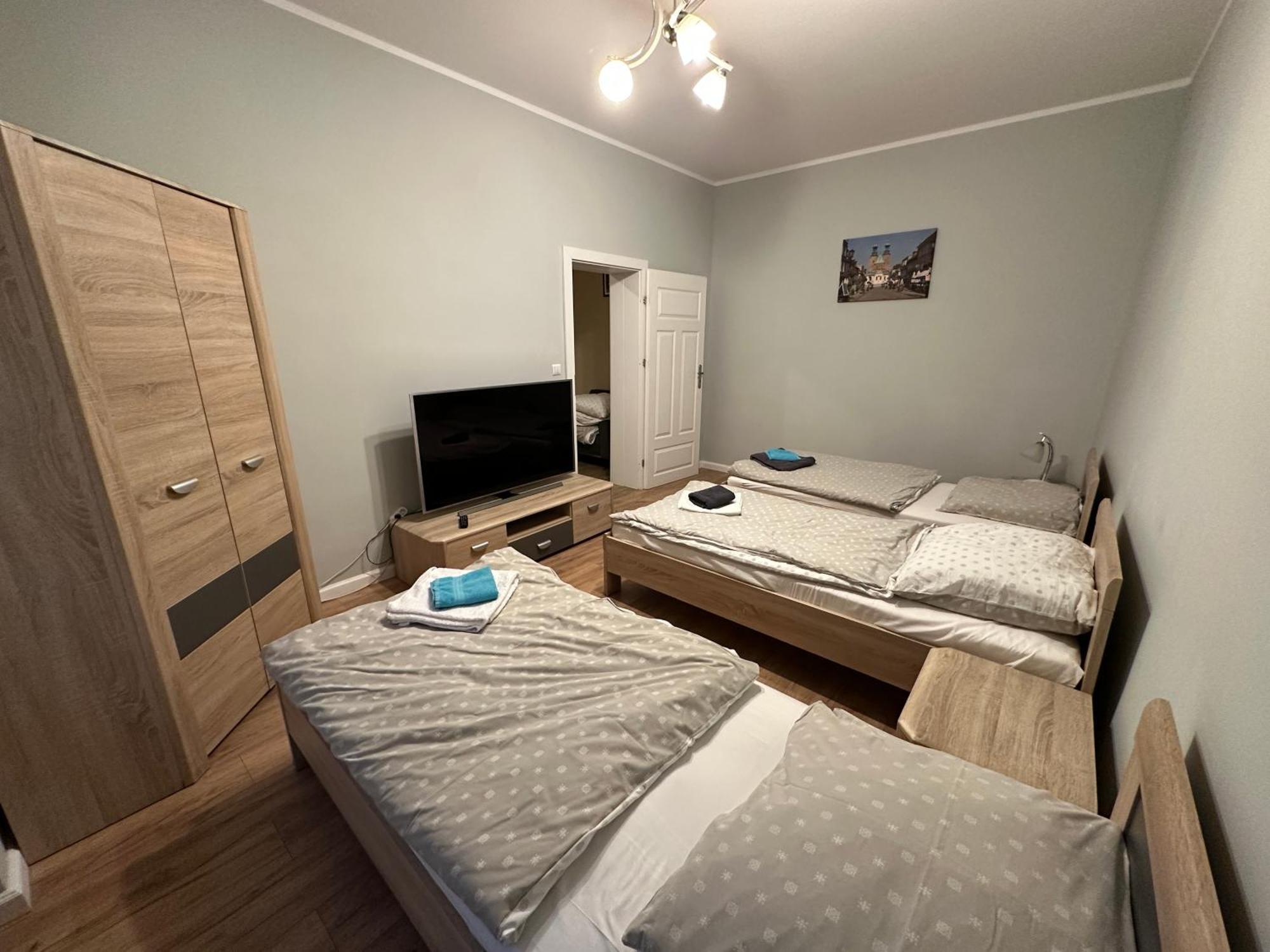 Apartament Kleopatra Gniezno Luaran gambar