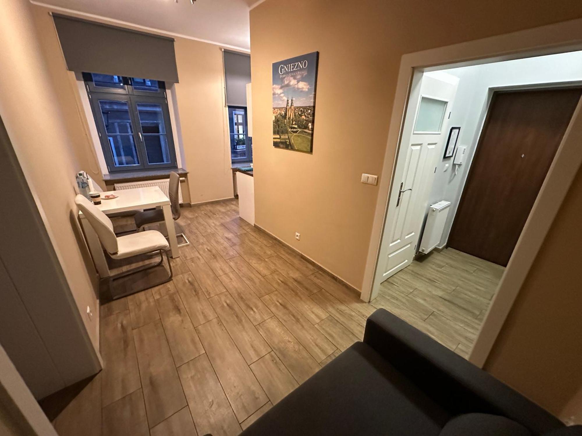 Apartament Kleopatra Gniezno Luaran gambar